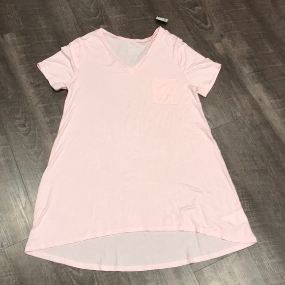 Motherhood Maternity Tops - Motherhood maternity T shirt